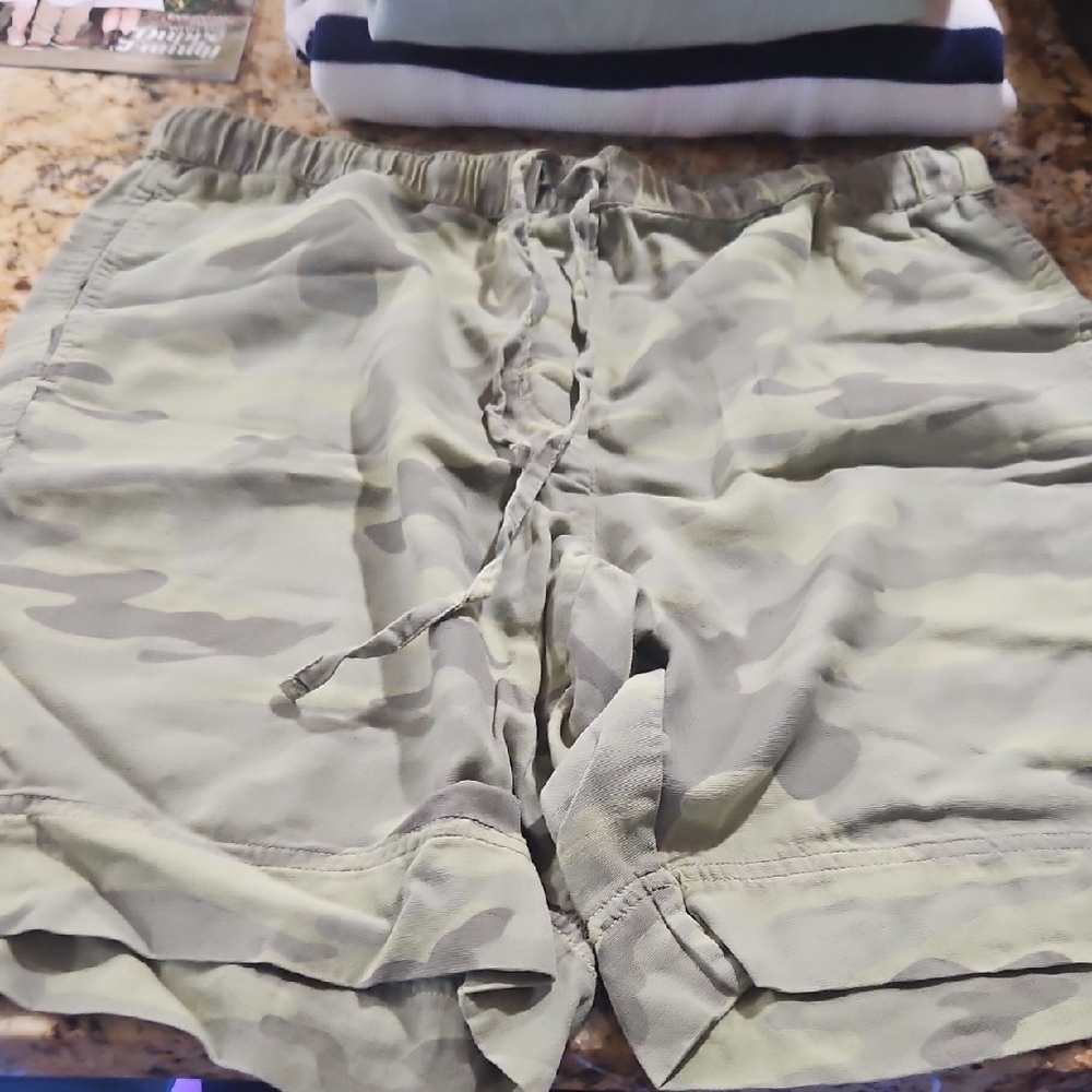 Dylan Lightweight Camo Shorts